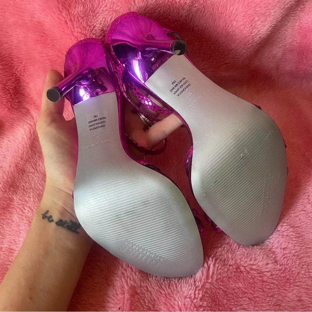 NWOT Guess by Marciano Pink Bow Stiletto Heels - Picture 2 of 9
